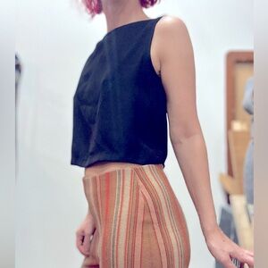 Forever 21 black zip-back sleeveless blouse (s)